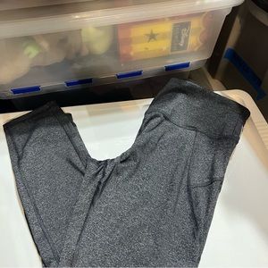 *FREE! with $9 purchase” High Waisted Capri length Leggings With Pocket